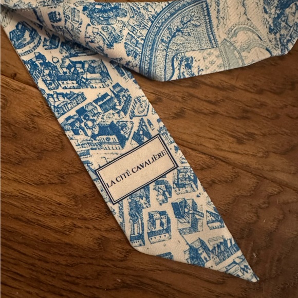 Silk Orange and Blue twilly scarf - Picture 2 of 4